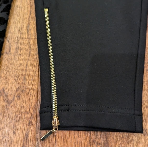 Torrid NWT Studio Ponte Slim Fix Black Zip Hem Pixie Pant 1x - Picture 11 of 15
